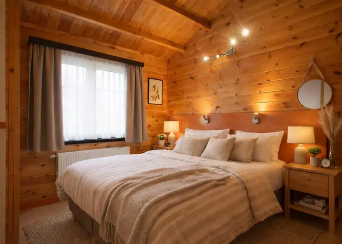 Durbuy, Serenae Chalet, Sauna, Accessible *