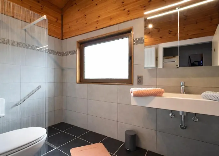 Durbuy, Serenae Chalet, Sauna, Accessible